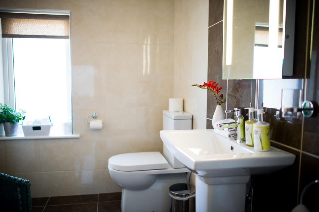Apartments At Ballinsheen House & Gardens Lisdoonvarna Habitación foto