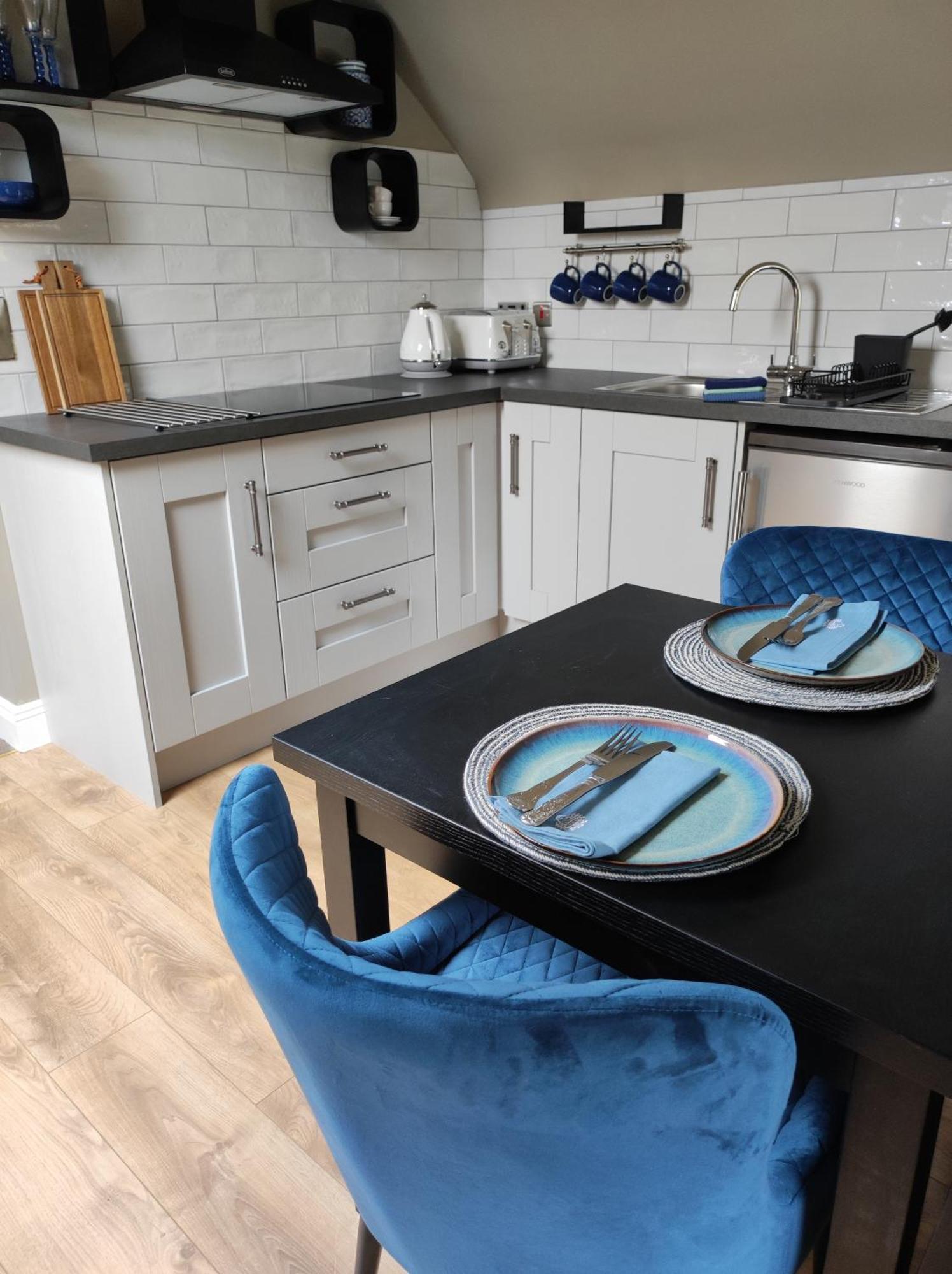 Apartments At Ballinsheen House & Gardens Lisdoonvarna Habitación foto